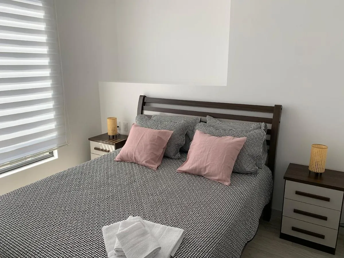 Apartamento Espectacular Departamento Con Vista A La Carolina Con Generador De Luz Quito