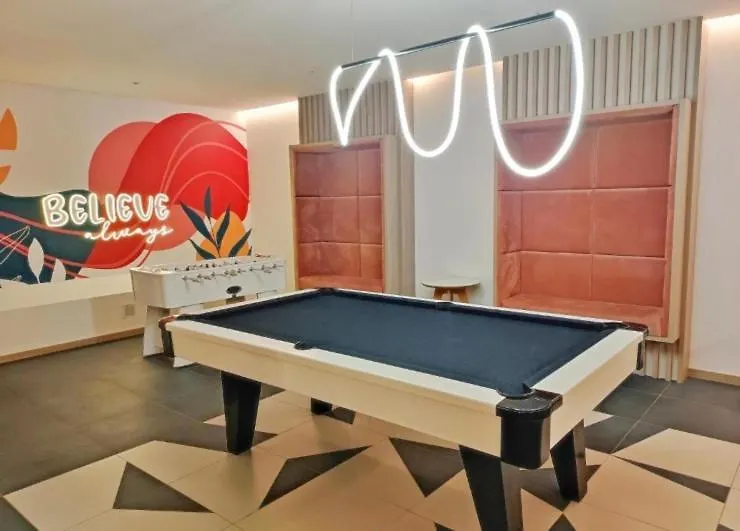 Espectacular Departamento Con Vista A La Carolina Con Generador De Luz Apartment Quito